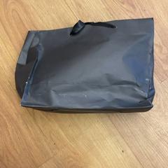 Poltsa, gisa salatu by GVB iLost erabiliz