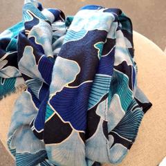 Châle femme chal, som rapportert av IKEA Paris Nord Roissy ved bruk av iLost