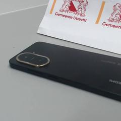 Telefonoak zwart redmi, gisa salatu by Gemeente Utrecht iLost erabiliz