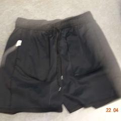 İLost kullanarak Gemeente Leopoldsburg tarafından bildirildiği gibi Şort zwart