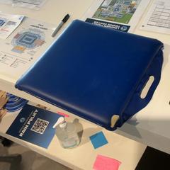 Seat cushion Blue, as reported by Cincinnati Tennis LLC using iLost