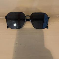 Sonnenbrille, gemeldet von Familie Resort Molenwaard über iLost