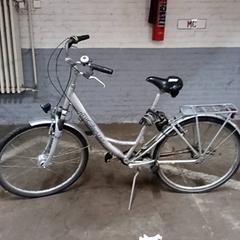 Emakumeen bizikleta alu city star Grijs, gisa salatu by Fietsdepot Hasselt iLost erabiliz