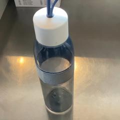 İLost kullanarak MEININGER Hotel Heidelberg Hauptbahnhof tarafından bildirildiği gibi Şişe