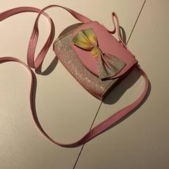 تاسجي tasje kind، كما تم الإبلاغ عنه بواسطة IKEA Groningen عبر iLost