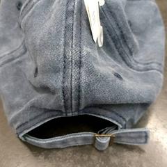 야구모자, iLost를 사용하여 Rotterdam The Hague Airport에 보고됨