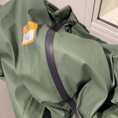 Chaqueta, segundo informou Pathé Tilburg Stappegoor usando iLost