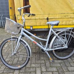 여성용 자전거, iLost를 사용하여 Gemeente Roermond에 보고됨