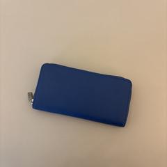 Blauwe portemonnee, jak bylo nahlášeno na iLost