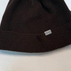 Sapka Brun, amint azt IKEA Furuset az iLost segítségével jelentette.