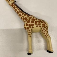 キリンのおもちゃ, as reported by IKEA神戸 using iLost
