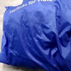 Raincoat Blauw, as reported by Arriva Friesland / Groningen using iLost