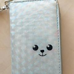 Handtas, segons ha informat Blauwnet Zwolle mitjançant iLost