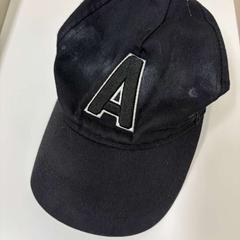 Cap, segundo informou IKEA Praha – Černý Most usando iLost