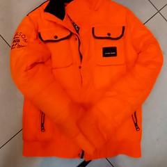 Jas, zoals gemeld door Leonardo Royal Hotel Amsterdam met iLost