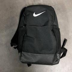 Rugzak Zwart, come riportato da Transdev Hoeksche Waard Goeree Overflakkee utilizzando iLost