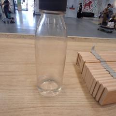 Bottle, as reported by IKEA Villiers-sur-Marne using iLost
