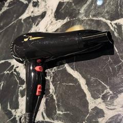 Elektronik och enheter Fohn, rapporterat av Van der Valk Duiven bij Arnhem A12 med iLost