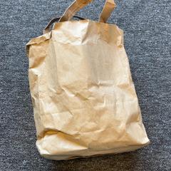 حقائب حمل وحقائب اليد، كما تم الإبلاغ عنه بواسطة Arriva Achterhoek-Rivierenland عبر iLost