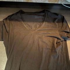 Shirts zwart, as reported by Hotel Apeldoorn using iLost