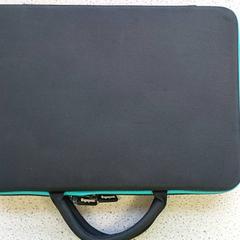 Laptop tas - Porcu, amint azt Centraal magazijn az iLost segítségével jelentette.