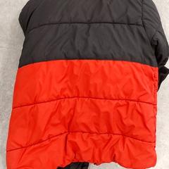 Kläder - jas, rapporterat av Regio Antwerpen - Brussel med iLost