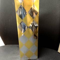 İLost kullanarak Qbuzz GD Groningen Peizerweg tarafından bildirildiği gibi Hediye çantası Goud en zilver