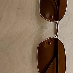 Szemüveg, amint azt Regio Antwerpen - Brussel az iLost segítségével jelentette.