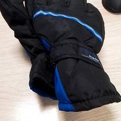 İLost kullanarak Qbuzz Fryslân tarafından bildirildiği gibi Eldivenler Zwart