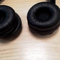 Écouteurs Zwart, a été signalé par Qbuzz Fryslân utilisant iLost