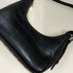 Sac - Handtas, a été signalé par Regio Antwerpen - Brussel utilisant iLost