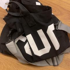 Taška, jak nahlášeno GVB pomocí iLost