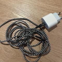 Adapter, zgłoszono przez Van der Valk Hotel Eindhoven - Best przy użyciu iLost