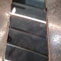 آي فون، كما تم الإبلاغ عنه بواسطة Rotterdam The Hague Airport عبر iLost