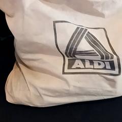 Taška, jak nahlášeno RRReis IJssel-Vecht pomocí iLost