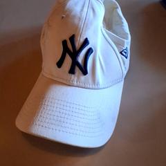 Czapka, zgłoszono przez Familiepark Drievliet przy użyciu iLost