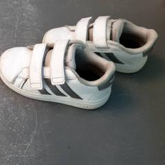 Shoes, as reported by Diergaarde Blijdorp using iLost