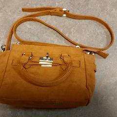 Väska - Handtas bruin, rapporterat av Centraal magazijn med iLost