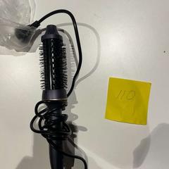 Ferro arricciacapelli, come riportato da Amsterdam ID Aparthotel utilizzando iLost