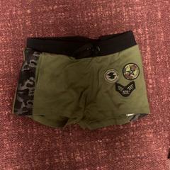 반바지, iLost를 사용하여 ibis Styles Rotterdam Ahoy에 보고됨