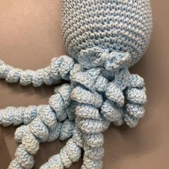 Peluche, a été signalé par IKEA Haarlem utilisant iLost