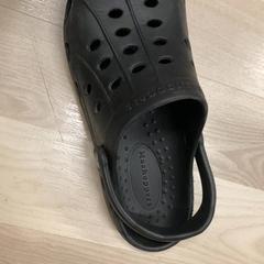 クロックス片方 & 靴 がiLostで IKEA長久手 によって報告されました