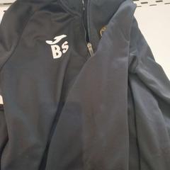 Pullover, gemeldet von Arriva Limburg Zuid über iLost