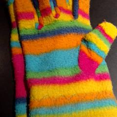 Gants, a été signalé par TivoliVredenburg utilisant iLost