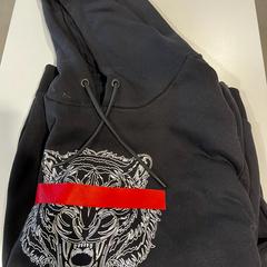 Hoodie, gemeldet von Regio Limburg - Leuven über iLost