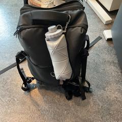 Bag ruiz delgado, mexico, som rapportert av Gemeente Amsterdam - Bureau Gevonden Voorwerpen ved bruk av iLost