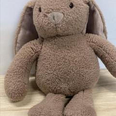 Doudou  lapin doudou がiLostで IKEA Liège によって報告されました