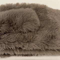 マフラー, come riportato da IKEA Tokyo-Bay utilizzando iLost