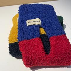 Sjal, som rapportert av IKEA Groningen ved bruk av iLost