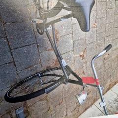 Omafiets Zwart, amint azt Gemeente Roermond az iLost segítségével jelentette.